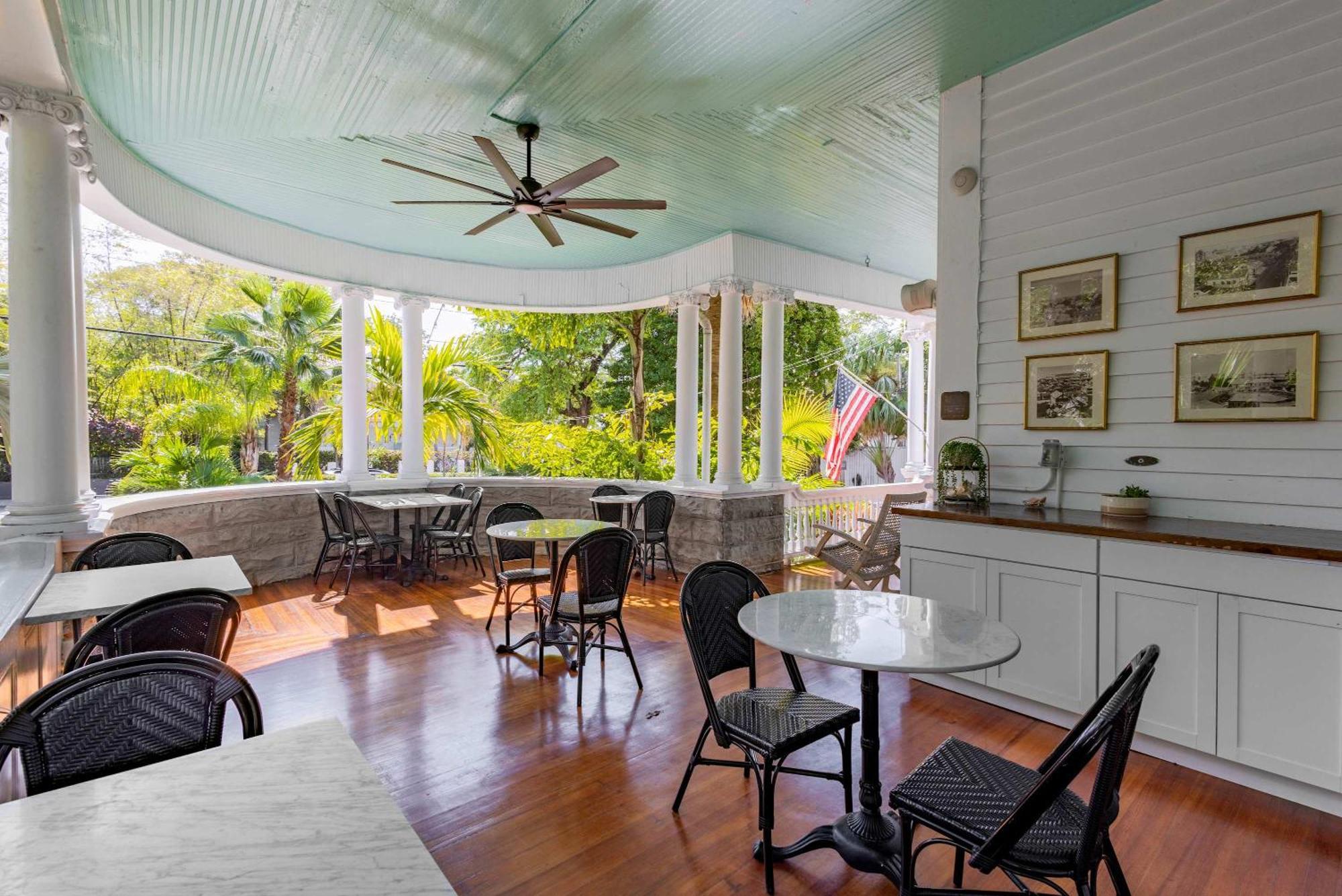 Deluxe Queen At The Curry Mansion - Parking & Heated Pool! Key West Exterior photo